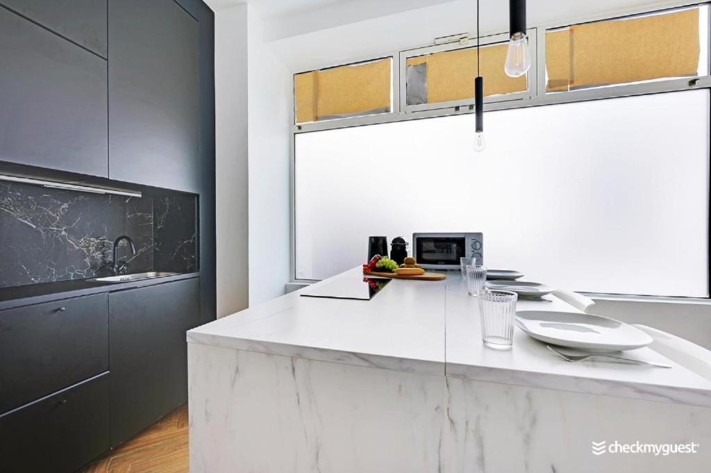Elegant Apartment - 1Br-2P - Next To Nation Paris Bagian luar foto